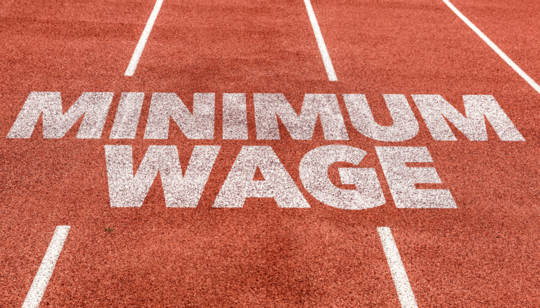 Read more about the article Európai minimálbér- a Mandiner cikksorozata